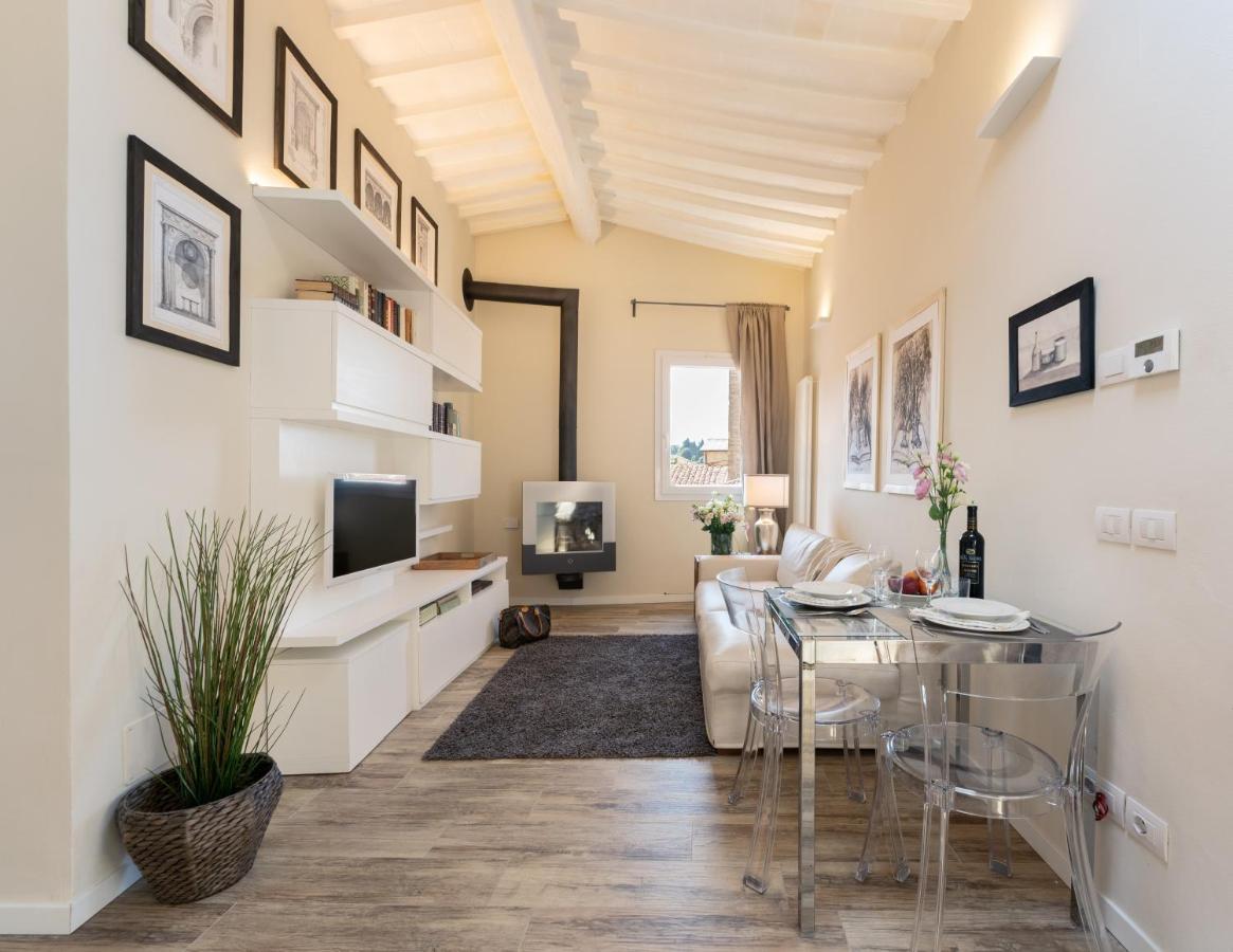 Terrace Apt In Piazza Strozzi-Center Of フィレンツェ エクステリア 写真